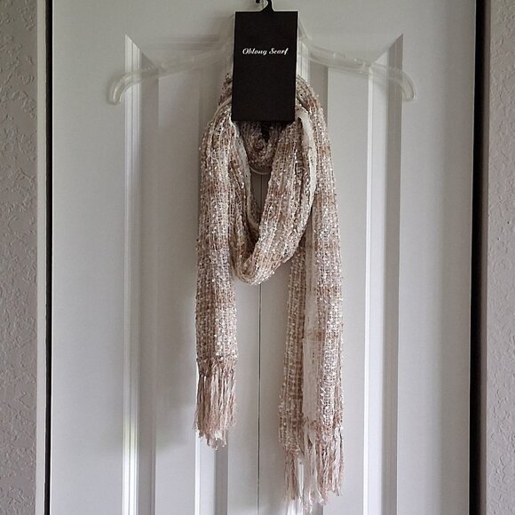 NWT Krazy Kat Oblong Cream & Gold Shimmer Tassel Scarf - Picture 1 of 8